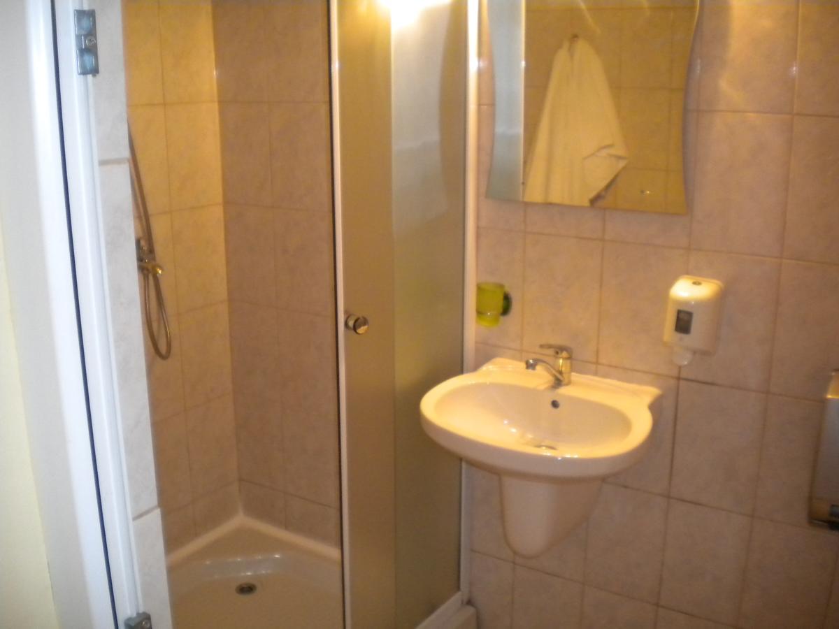 Motel Dalia Gilău Buitenkant foto