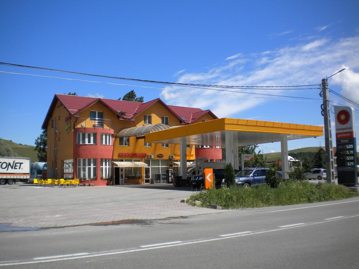 Motel Dalia Gilău Buitenkant foto