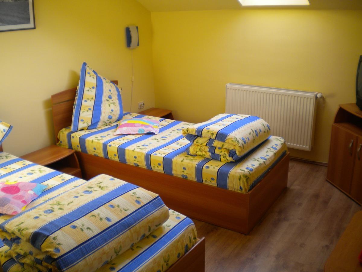 Motel Dalia Gilău Buitenkant foto